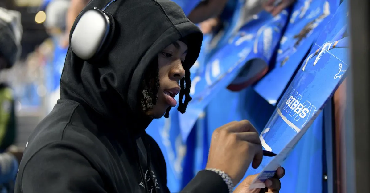 Detroit Lions Satu-satunya Tim dengan 3 Pemain dalam 20 Penjualan Merchandise NFLPA Teratas