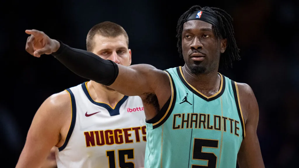 Suns Tukar Tambah Mark Williams dari Hornets, Lepas Pilihan ke-29, Pilihan Putaran Pertama Masa Depan