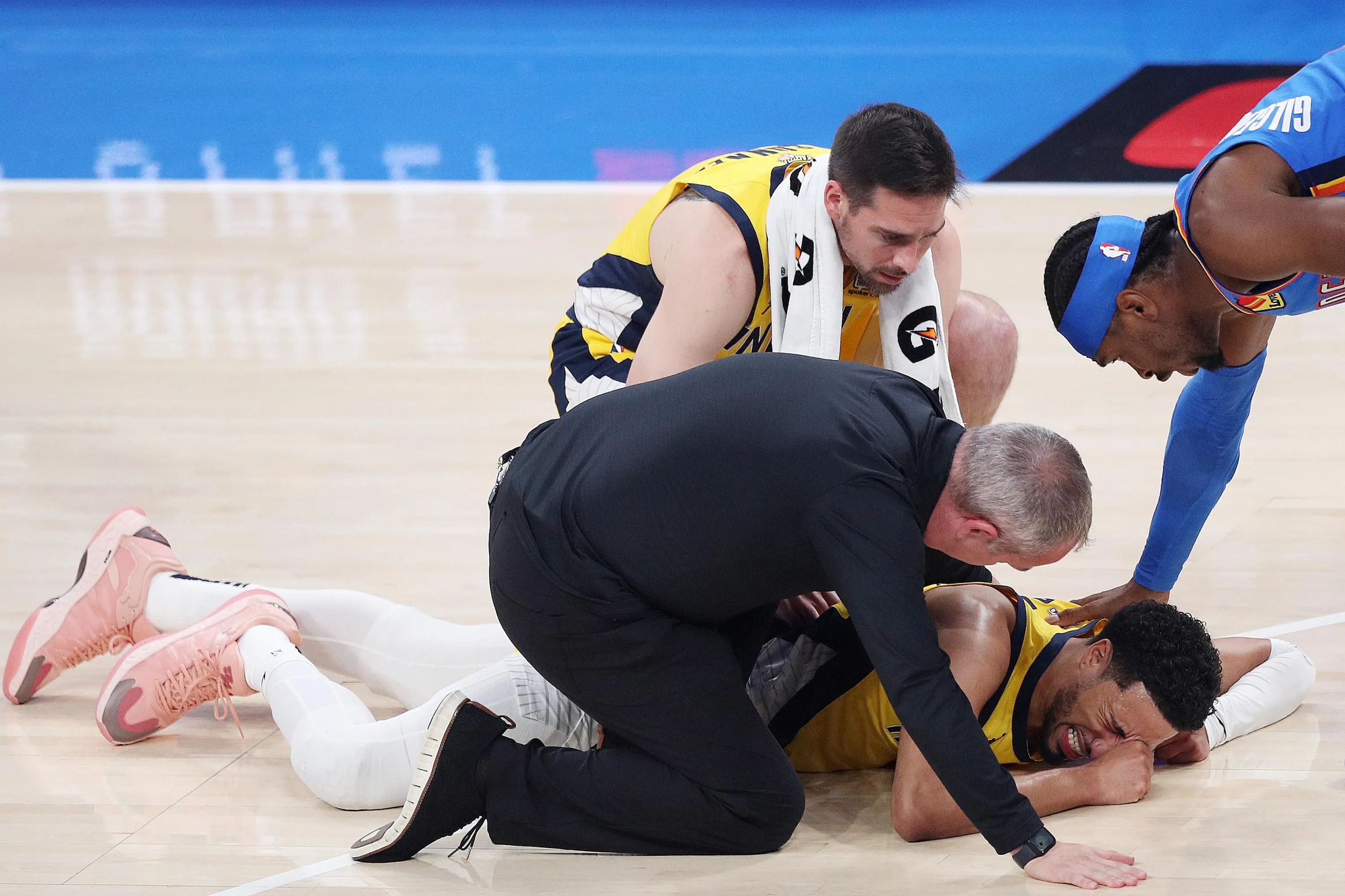 "Tyrese Haliburton Pacers Unggah Usai Operasi Cedera Achilles, 'Ini S--t Menyebalkan'"