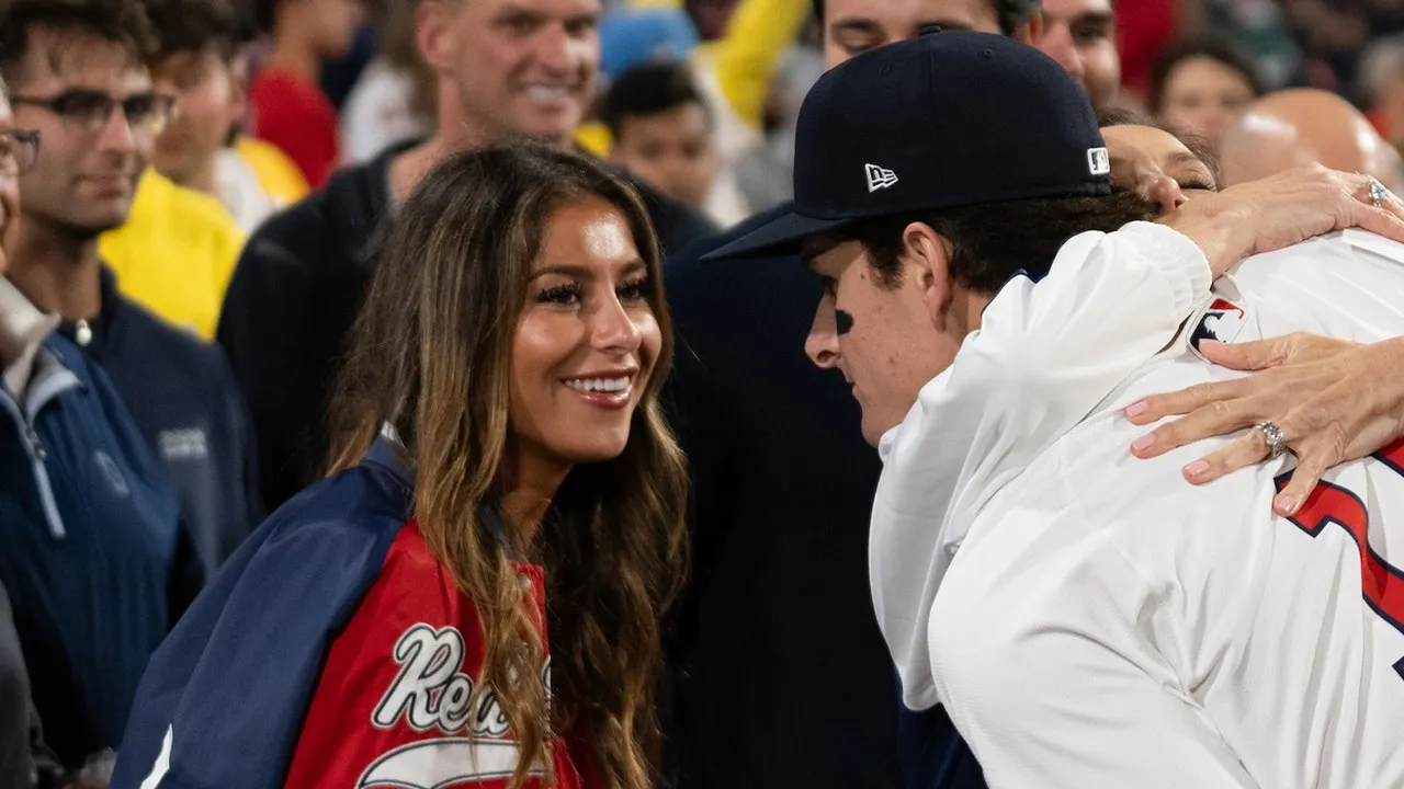 Adik Roman Anthony Viral Saat Debut Red Sox: 'Surealis'