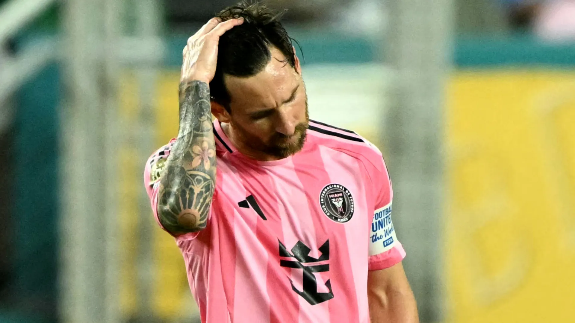 Mengapa Lionel Messi Marah dan Pergi Setelah Inter Miami Mengamankan Tempat 16 Besar FIFA Club World Cup dengan GOAT Argentina Geleng-Geleng Kepala