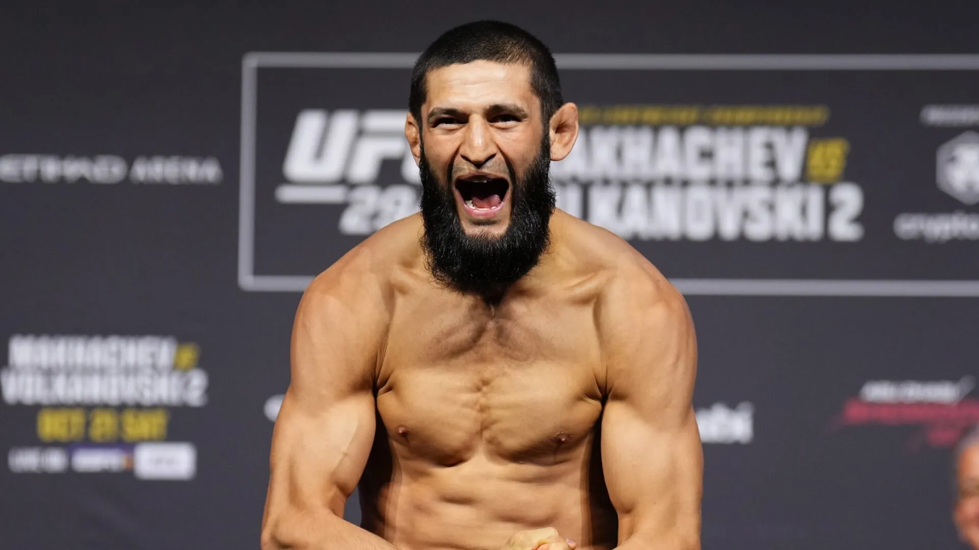 UFC Rilis Poster Pertarungan Terbesar Tahun Ini Menampilkan Dua Rentetan Kemenangan Gila