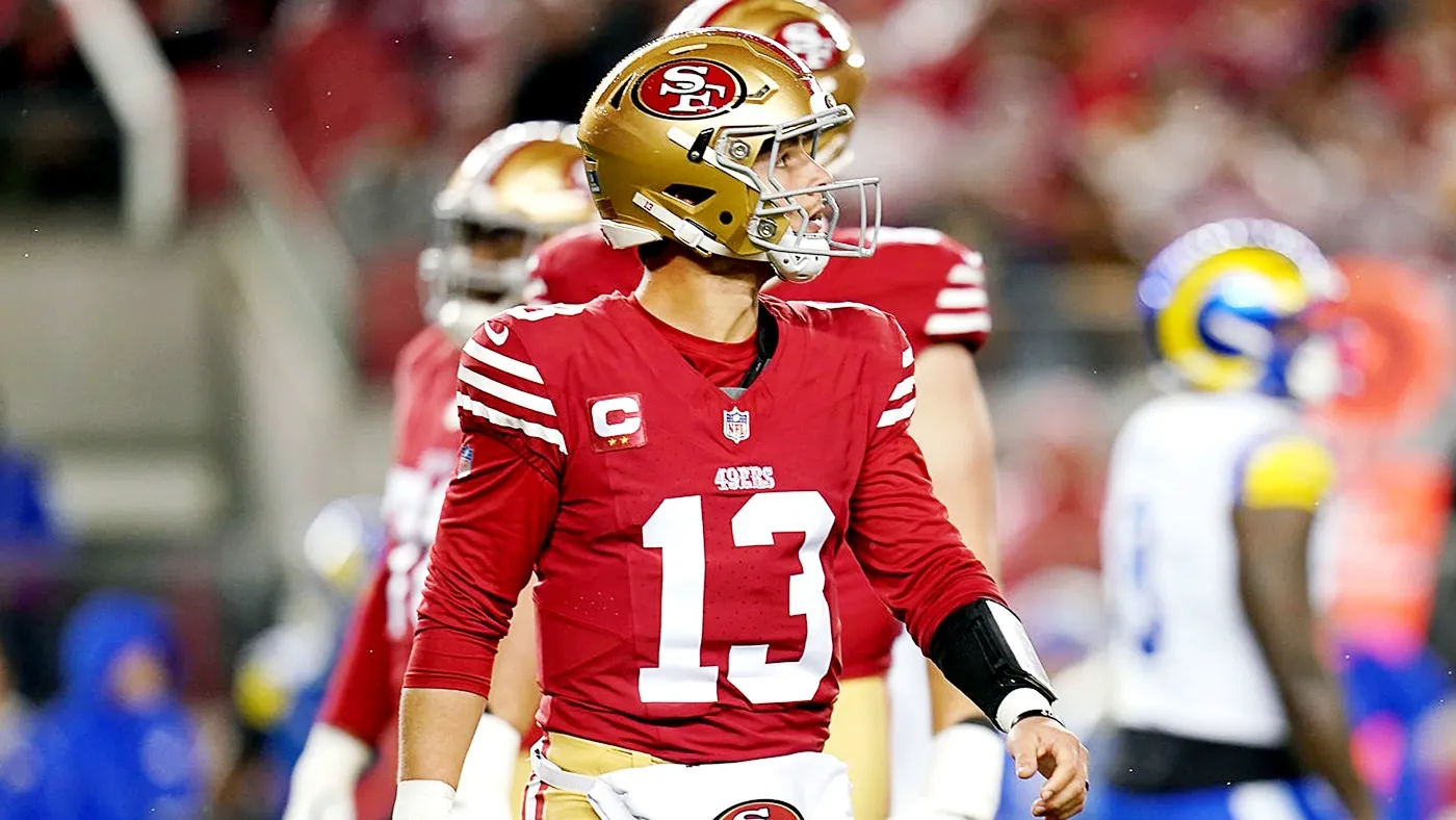 CBS Sports membayangkan perombakan QB 49ers dalam pertukaran liar ala NBA