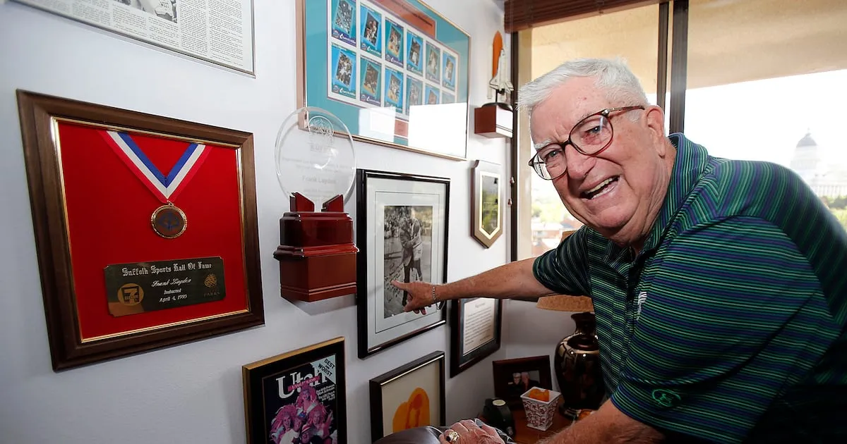 Mantan Pelatih, GM Utah Jazz Frank Layden Meninggal Dunia pada Usia 93 Tahun