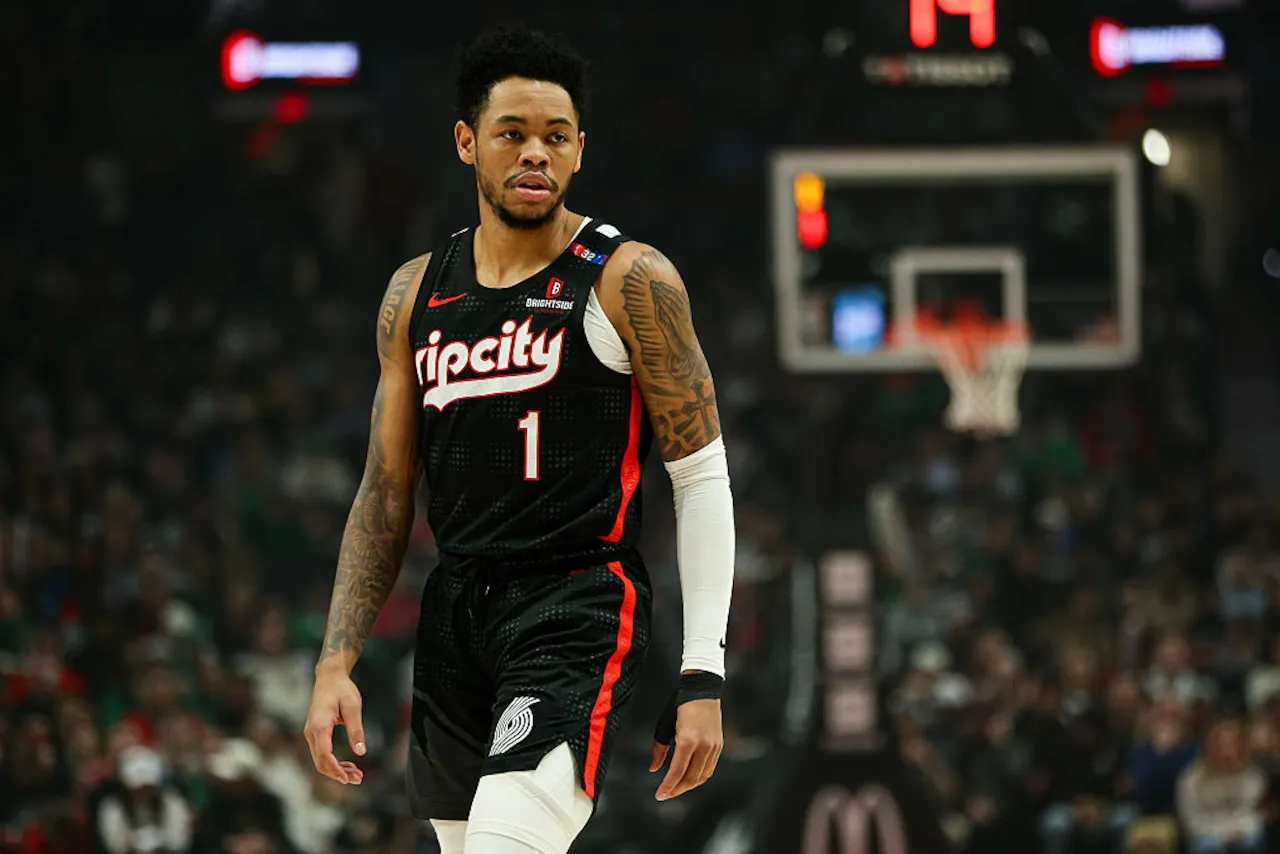 Taktik Cerdik Brad Stevens Membuahkan Hasil dengan Pertukaran Anfernee Simons | Brian Robb